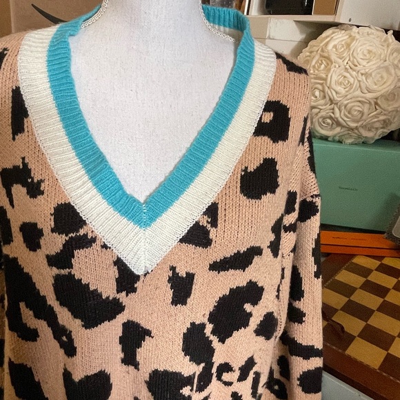 Trending - Picture 2 of 6